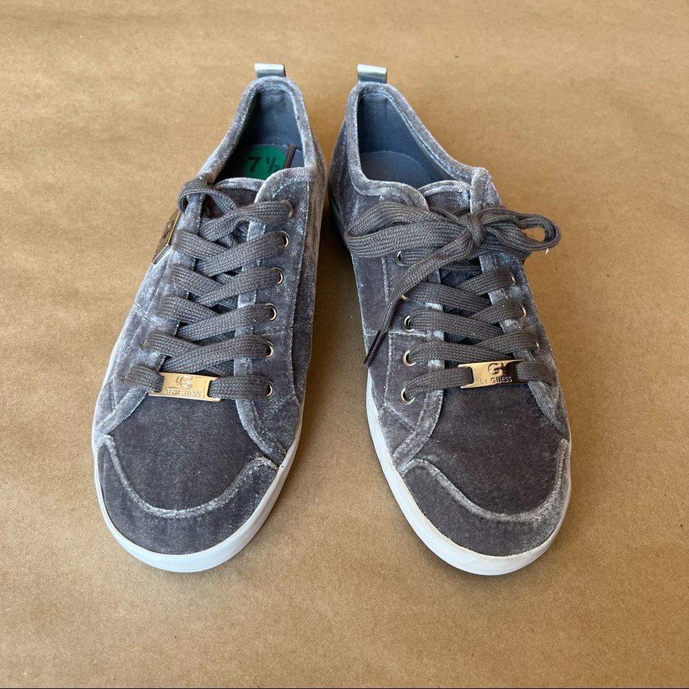 Guess Mallory Velvet Sneakers Size 7.5